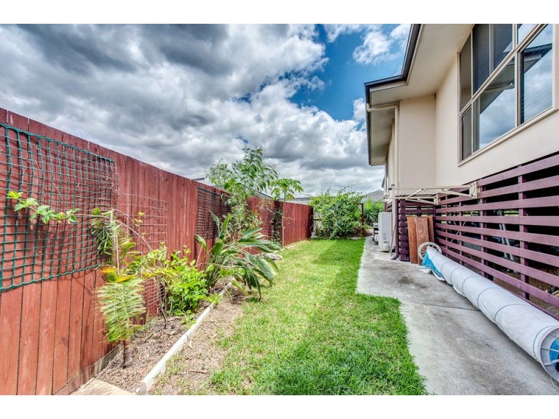 6 Caper Close, Springfield Lakes QLD 4300