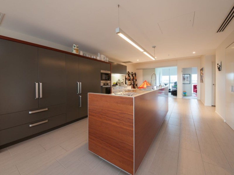 3209/211 King Arthur Terrace, Tennyson QLD 4105