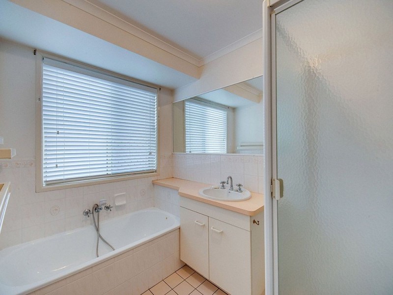 6 Hinkley Street, Bray Park QLD 4500