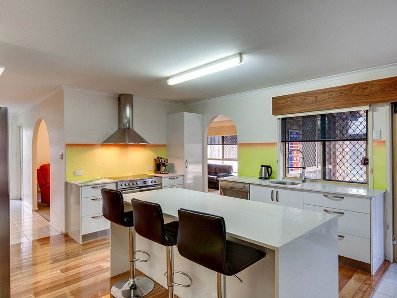 6 Hinkley Street, Bray Park QLD 4500