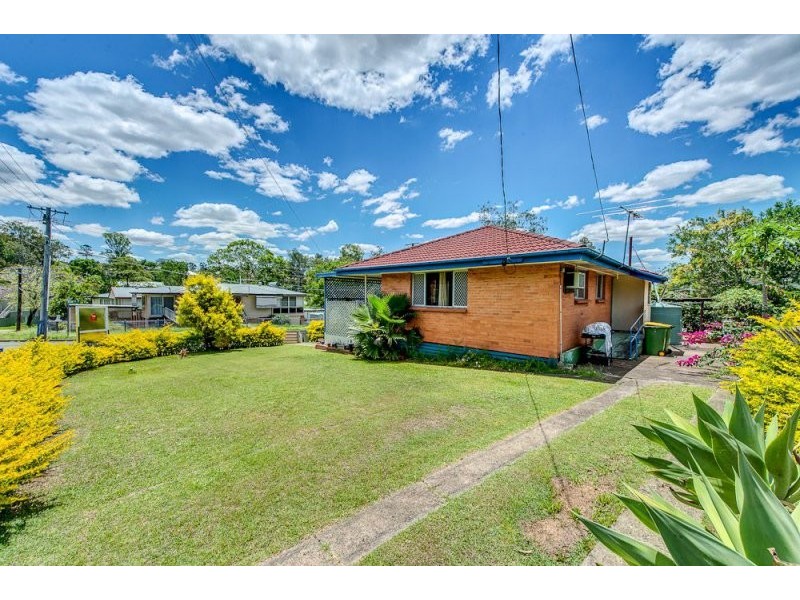 19 Dorricott Crescent, Goodna QLD 4300