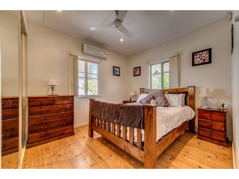 16 Fitzgerald Street, North Ipswich QLD 4305