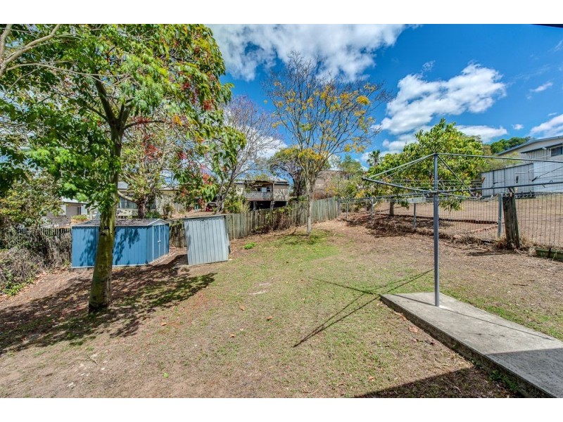 16 Fitzgerald Street, North Ipswich QLD 4305