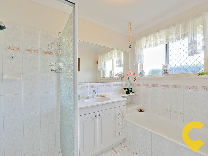 36 Kurrajong Drive, Warner QLD 4500