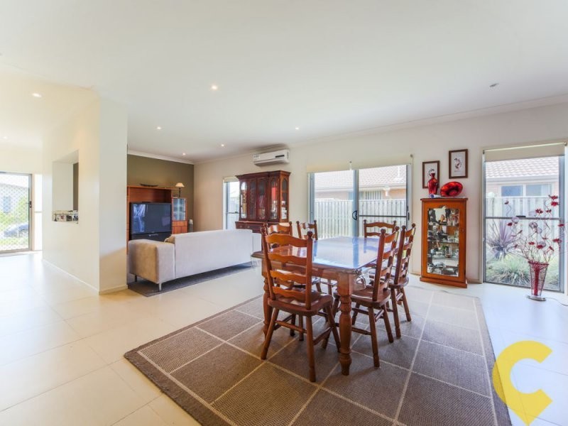 3 Flight Road, Upper Coomera QLD 4209
