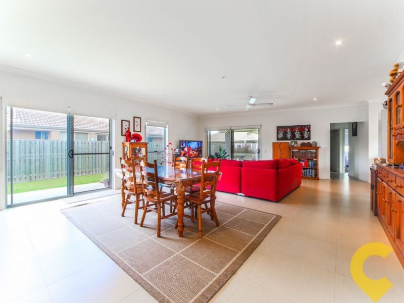 3 Flight Road, Upper Coomera QLD 4209