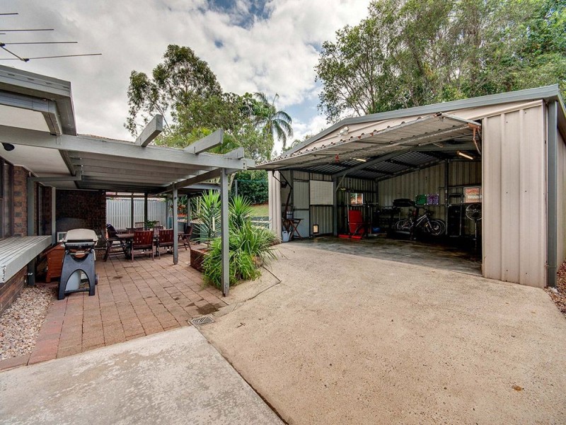28 Eucumbene Drive, Petrie QLD 4502