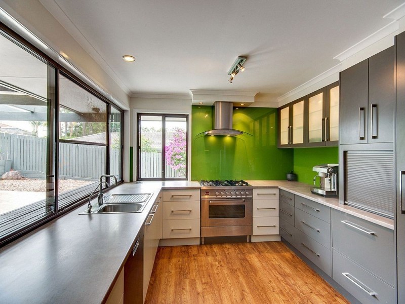 28 Eucumbene Drive, Petrie QLD 4502