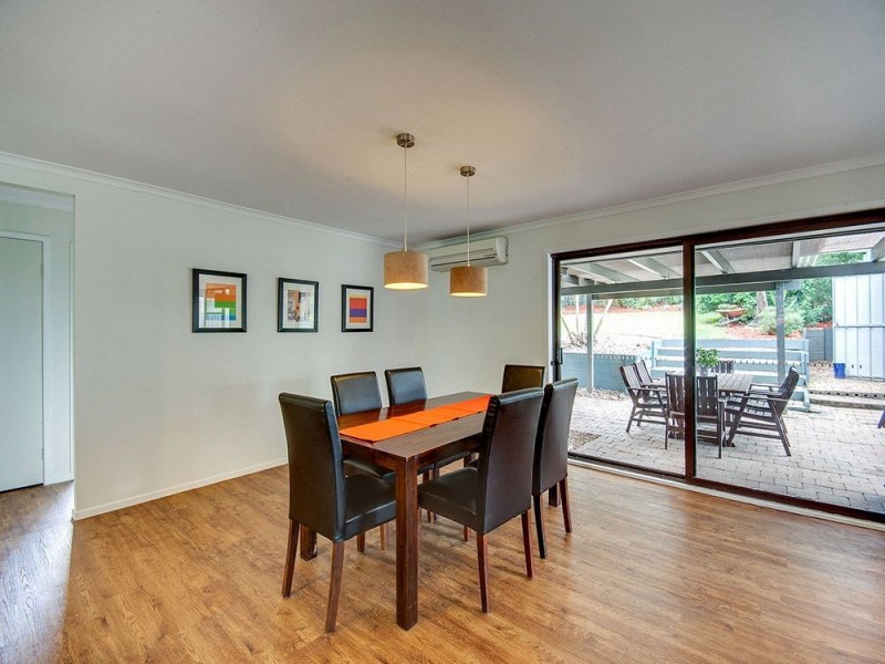 28 Eucumbene Drive, Petrie QLD 4502