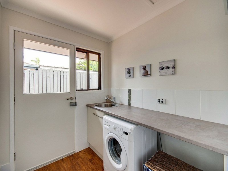 28 Eucumbene Drive, Petrie QLD 4502