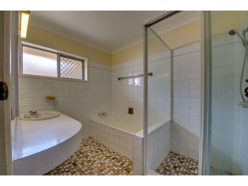 38 Vicki Street, Redbank Plains QLD 4301