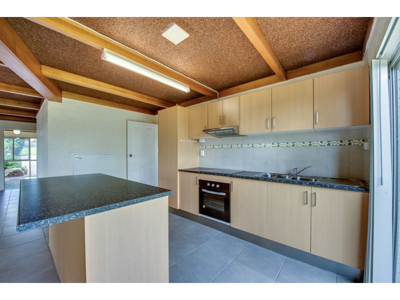 38 Vicki Street, Redbank Plains QLD 4301
