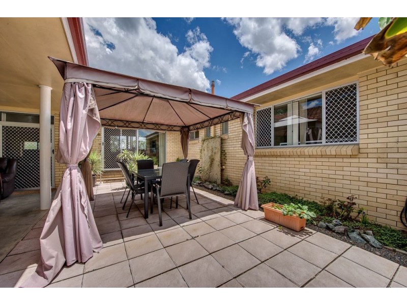 38 Vicki Street, Redbank Plains QLD 4301
