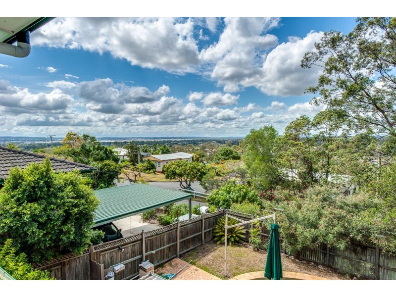 31 Patwin Street, Oxley QLD 4075