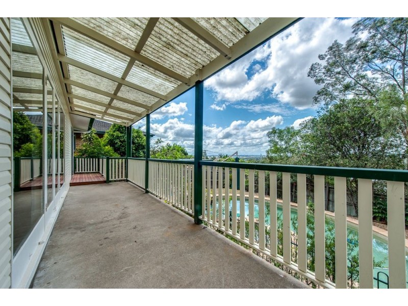 31 Patwin Street, Oxley QLD 4075