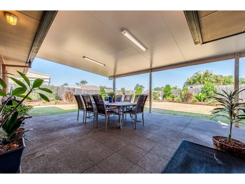 17 Yew Street, Yamanto QLD 4305
