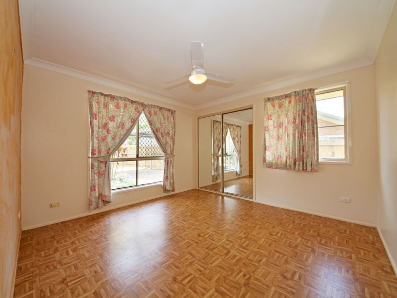 8 Lyndal Court, Morayfield QLD 4506