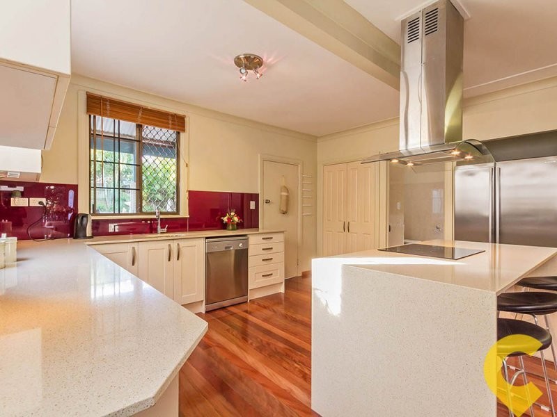47 Brookfield Road, Kedron QLD 4031