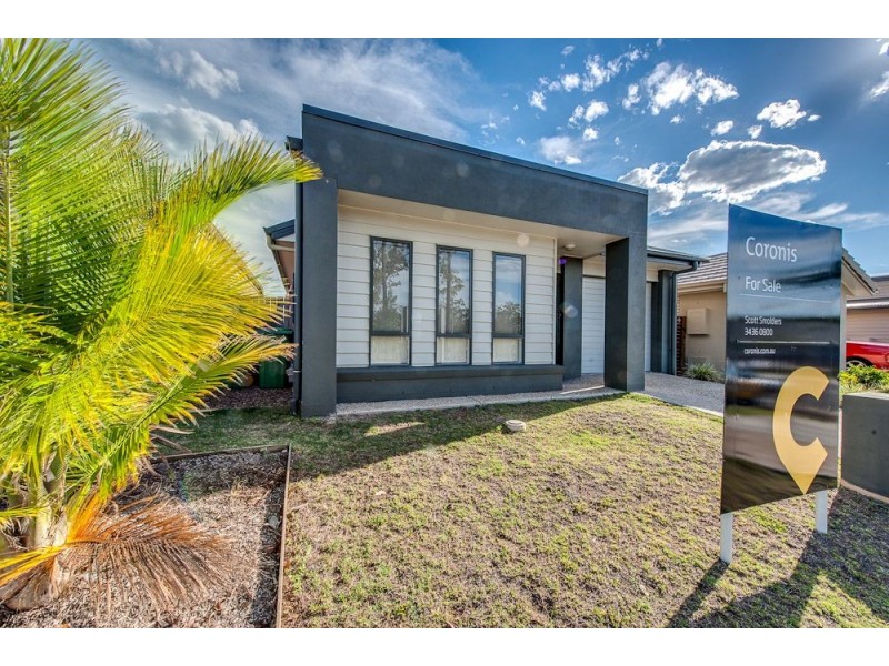 8 Arnaldo Avenue, Augustine Heights QLD 4300