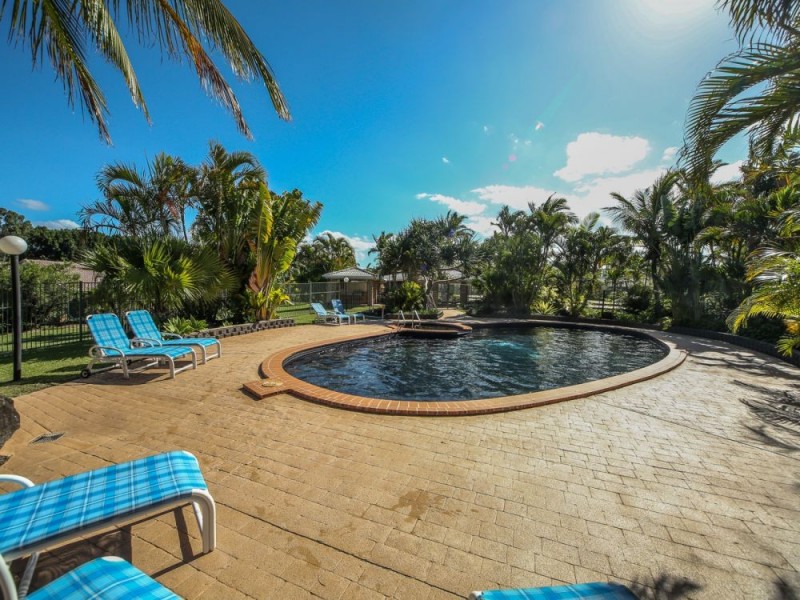 1/97 Edmund Rice Drive, Southport QLD 4215