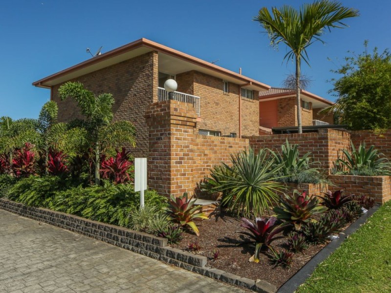 1/97 Edmund Rice Drive, Southport QLD 4215