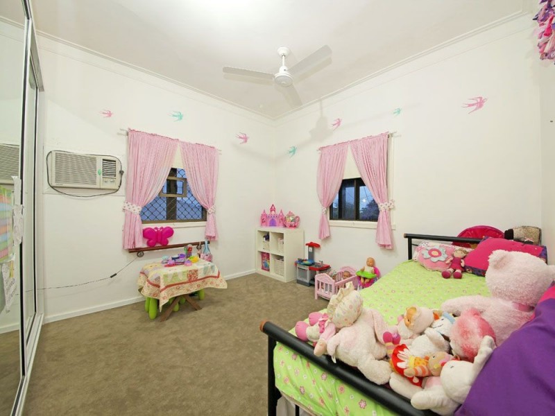 108 Paul Street, Brighton QLD 4017