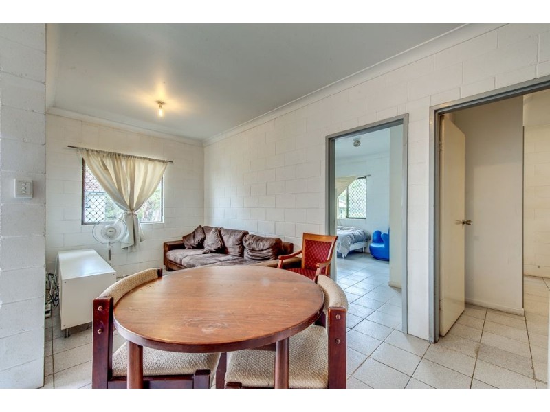 57 Upland Road, St Lucia QLD 4067