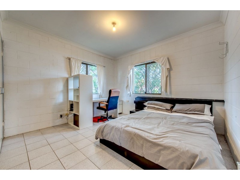 57 Upland Road, St Lucia QLD 4067