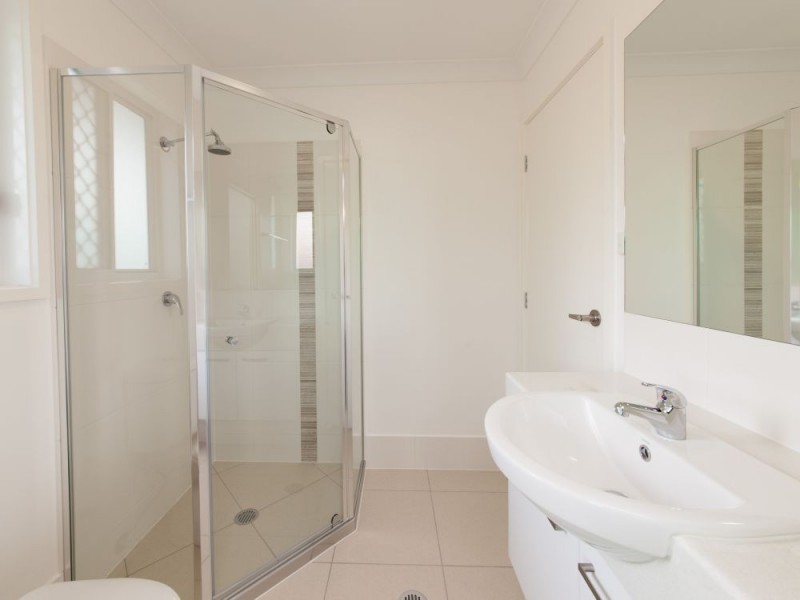 16 Jack Street, Gordon Park QLD 4031