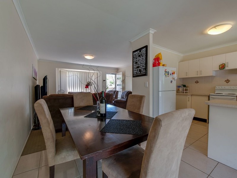 4 Warren Court, Loganlea QLD 4131