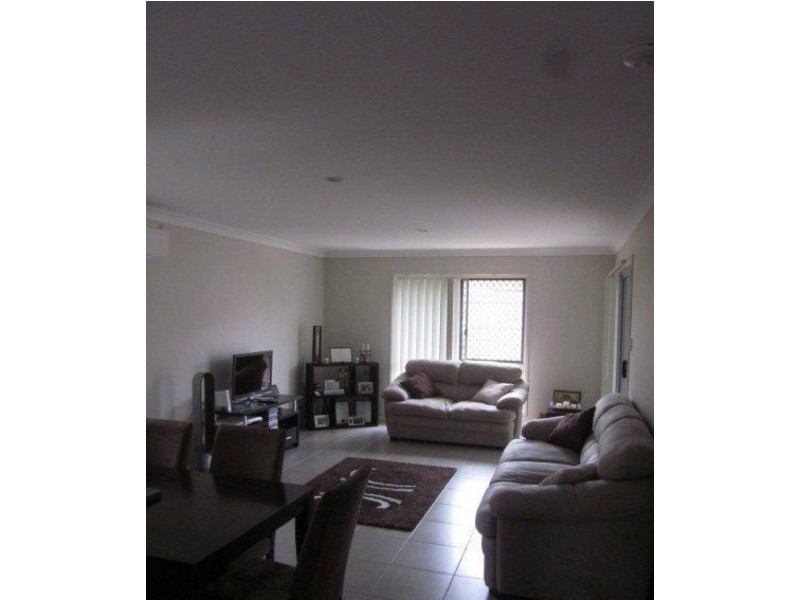 8 Hartley Crescent, North Lakes QLD 4509