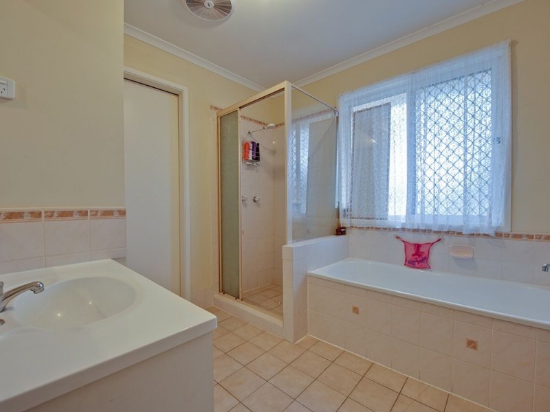 13 Beetson Court, Eagleby QLD 4207