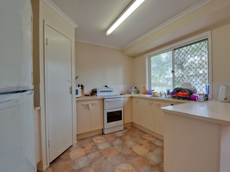 13 Beetson Court, Eagleby QLD 4207