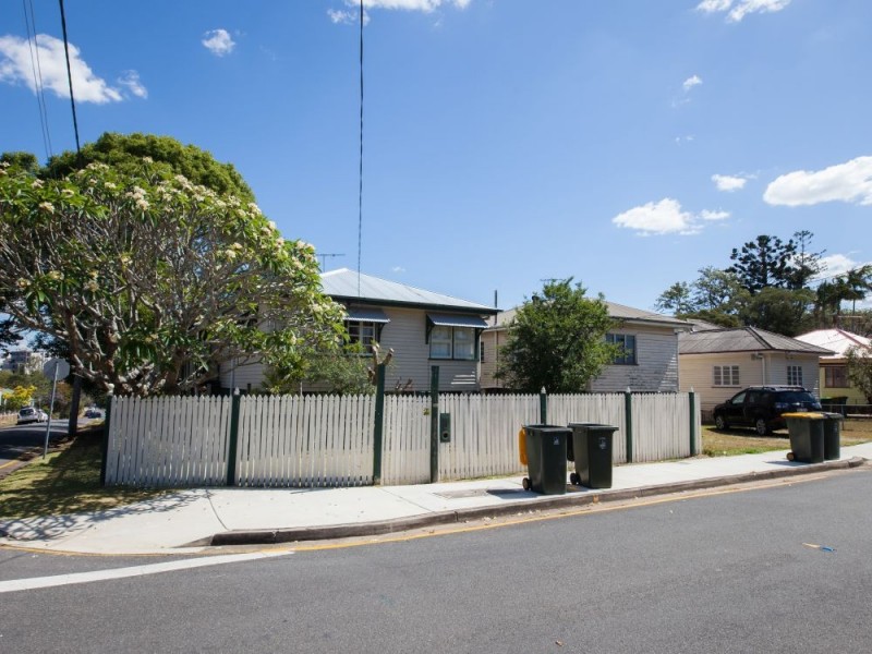 Archer and Lindwall Streets, Upper Mount Gravatt QLD 4122