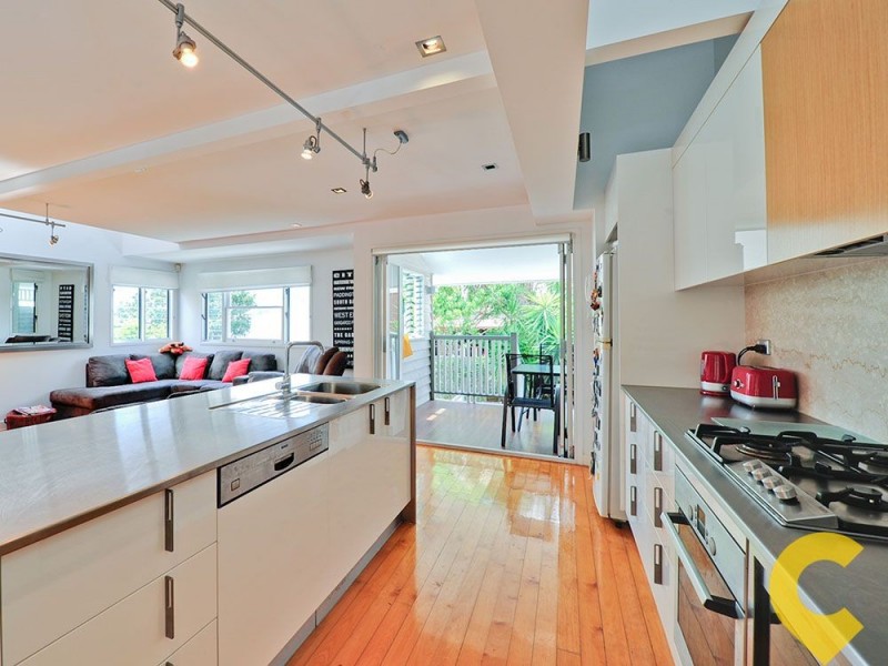 11 Isaac Street, Spring Hill QLD 4000