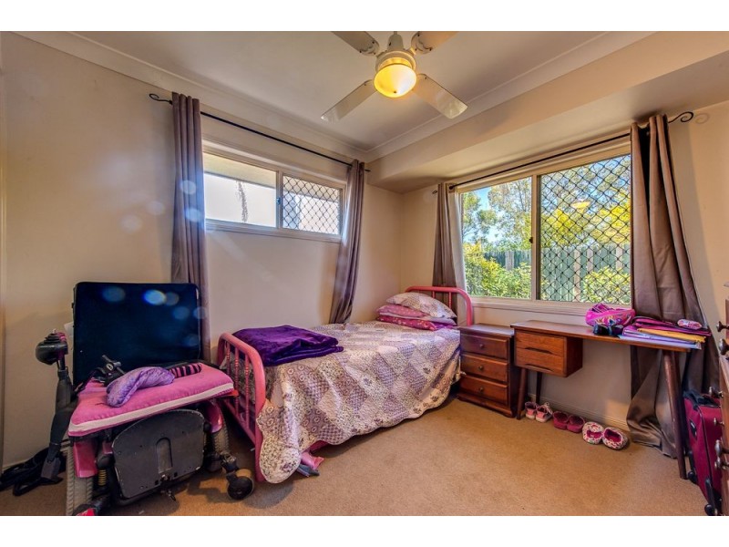 21 Falvey Crescent, Goodna QLD 4300