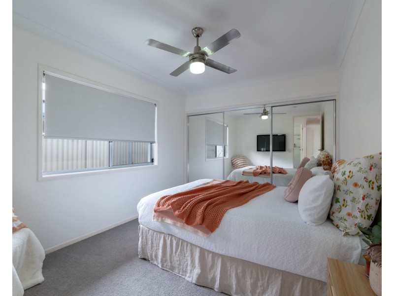 40 Sovereign Circuit, Pelican Waters QLD 4551