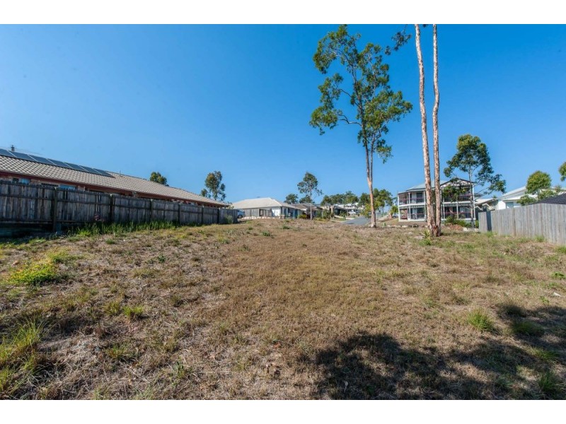 32 Waratah Crescent, Springfield Lakes QLD 4300