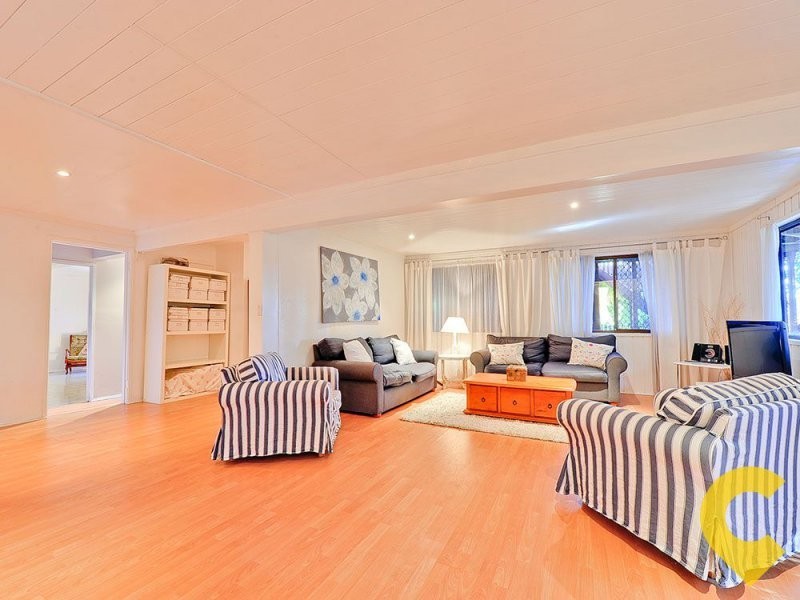 23 Cranbrook Street, Mitchelton QLD 4053