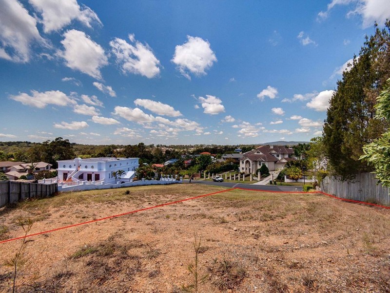 37 Galaxy Street, Bridgeman Downs QLD 4035