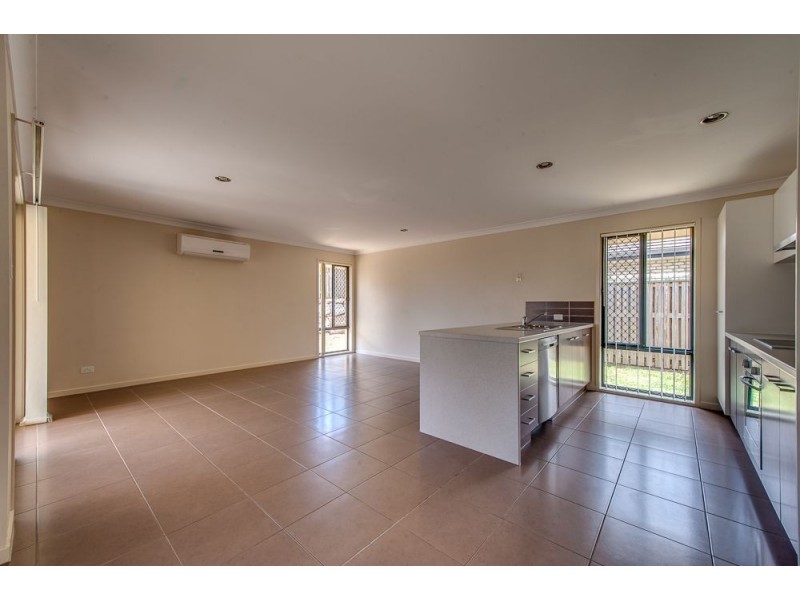 67 Rasmussen Cres, Redbank Plains QLD 4301