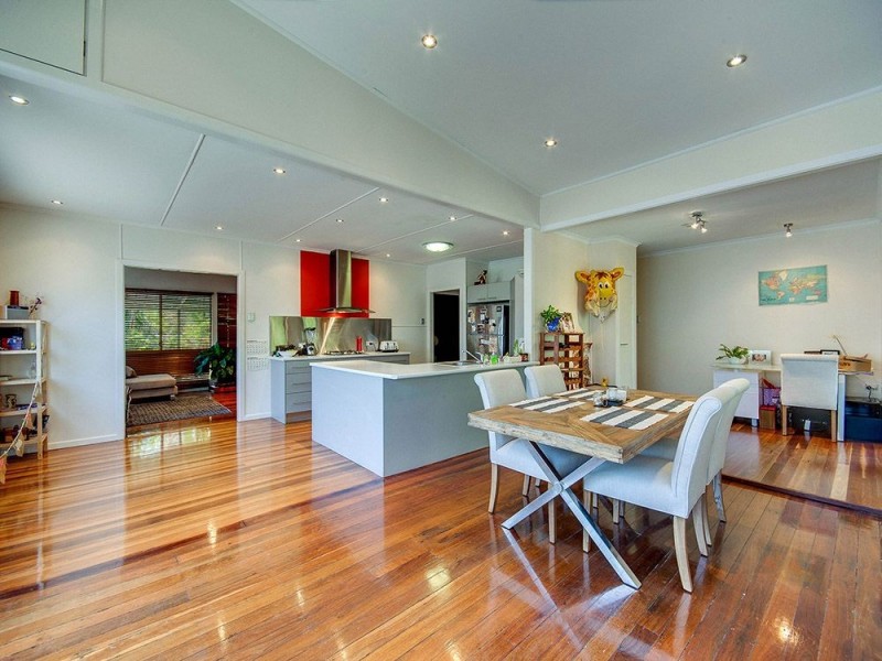 99 Kirby Road, Aspley QLD 4034