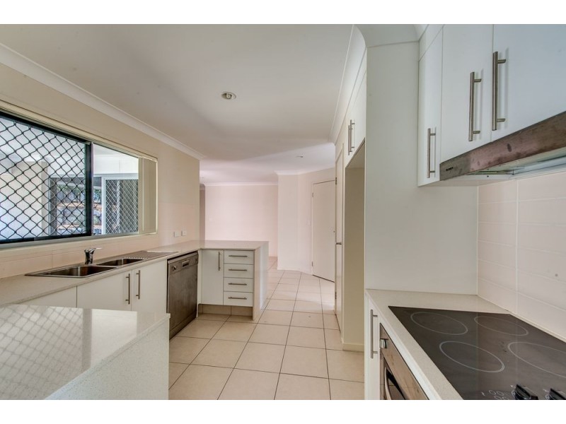 5 Glen Echo Street, Springfield Lakes QLD 4300