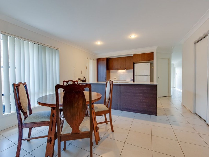 62 Steelwood Street, Heathwood QLD 4110