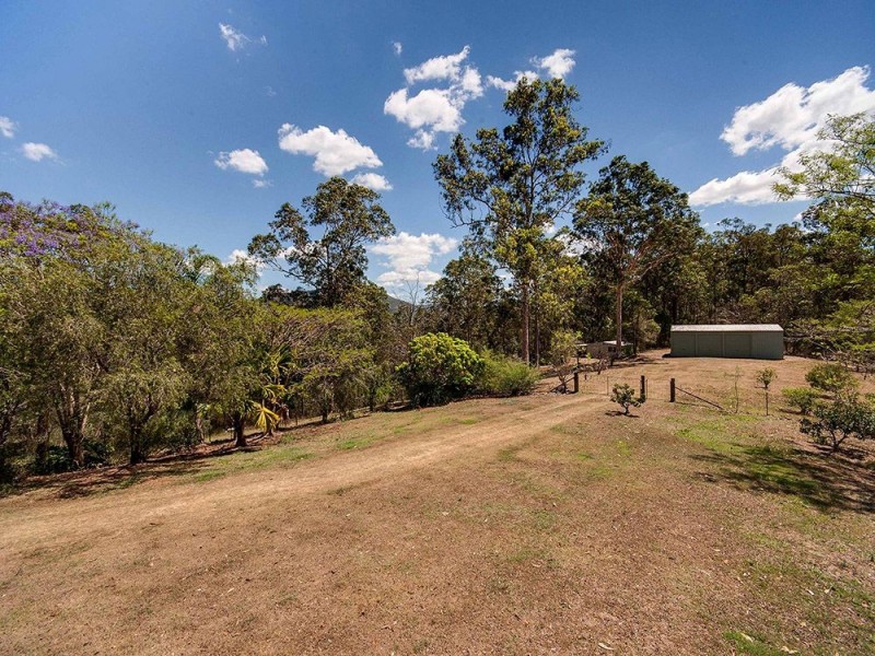 7 Havelock Court, Samford QLD 4520