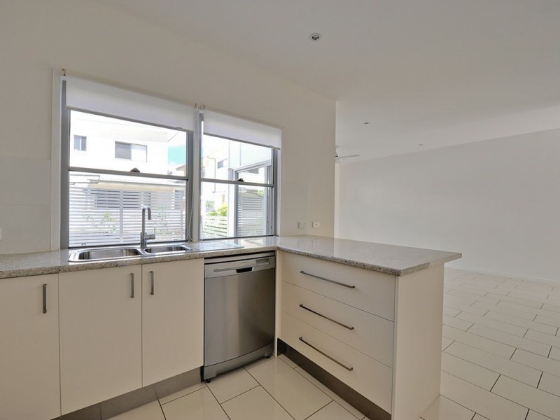 6/101 Jones Road, Carina Heights QLD 4152