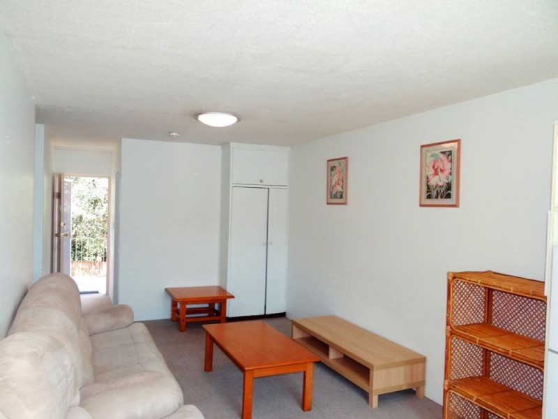 1-6 / 15 Crawford Avenue, Stafford QLD 4053