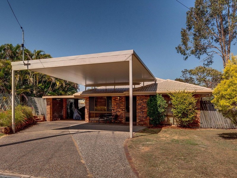 36 Eyre Avenue, Petrie QLD 4502