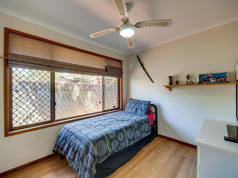 36 Eyre Avenue, Petrie QLD 4502
