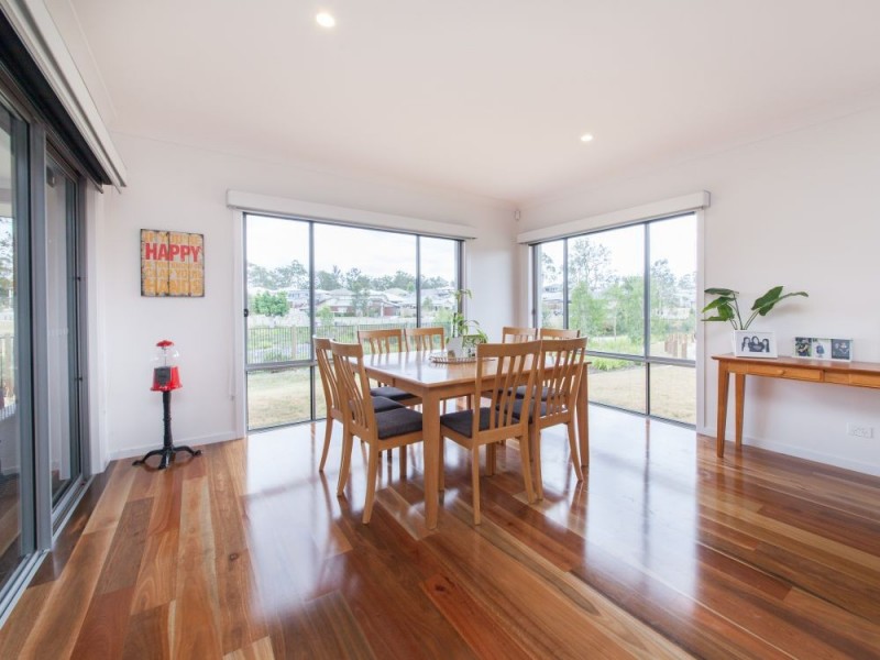 1 Conimbla Crescent, Waterford QLD 4133